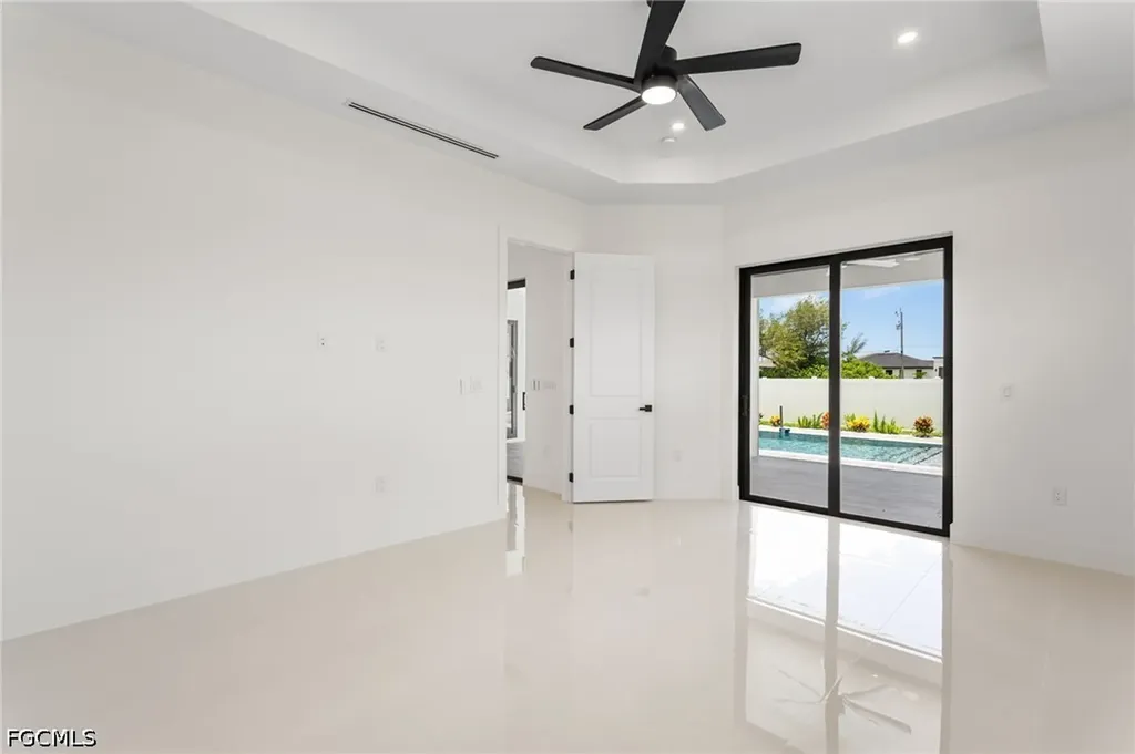 10 SW 33rd Avenue Cape Coral FL 33991