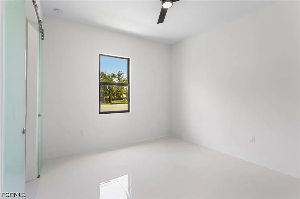 10 SW 33rd Avenue Cape Coral FL 33991
