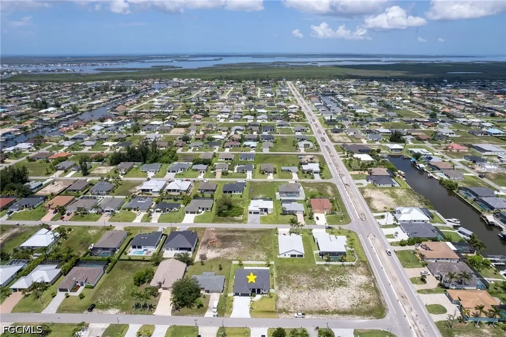 10 SW 33rd Avenue Cape Coral FL 33991