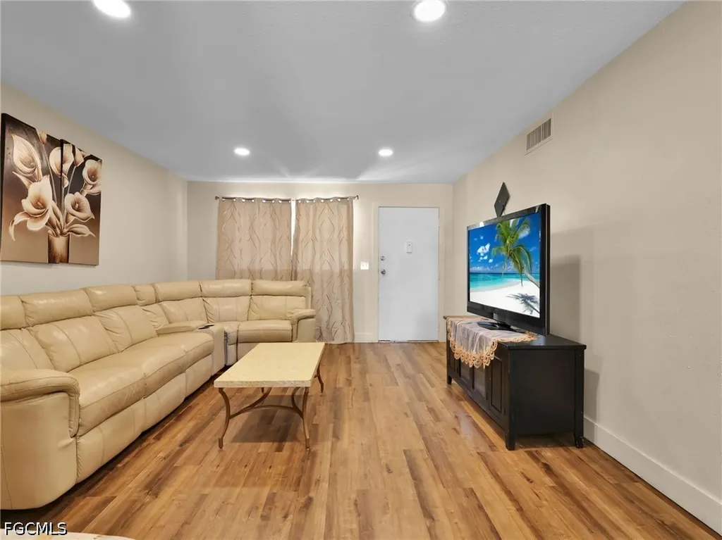 1560 Colonial Boulevard Fort Myers FL 33907