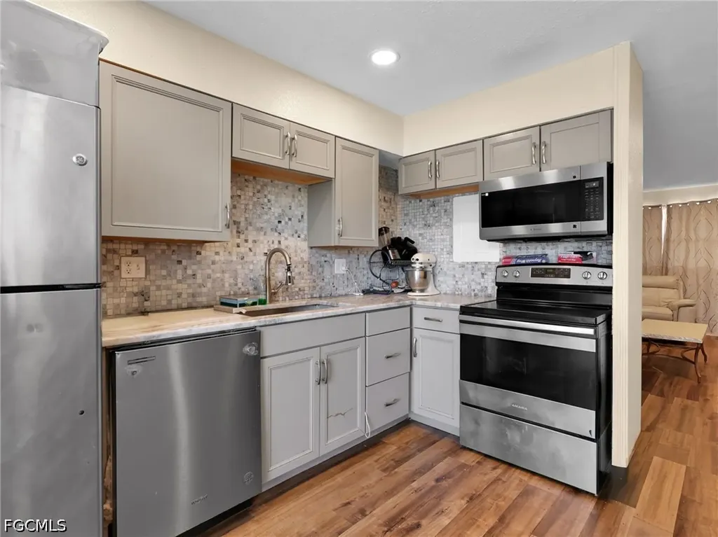 1560 Colonial Boulevard Fort Myers FL 33907