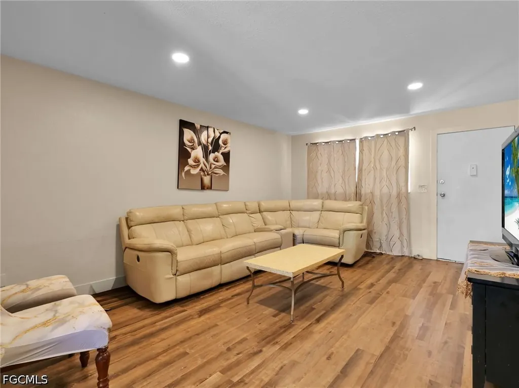1560 Colonial Boulevard Fort Myers FL 33907