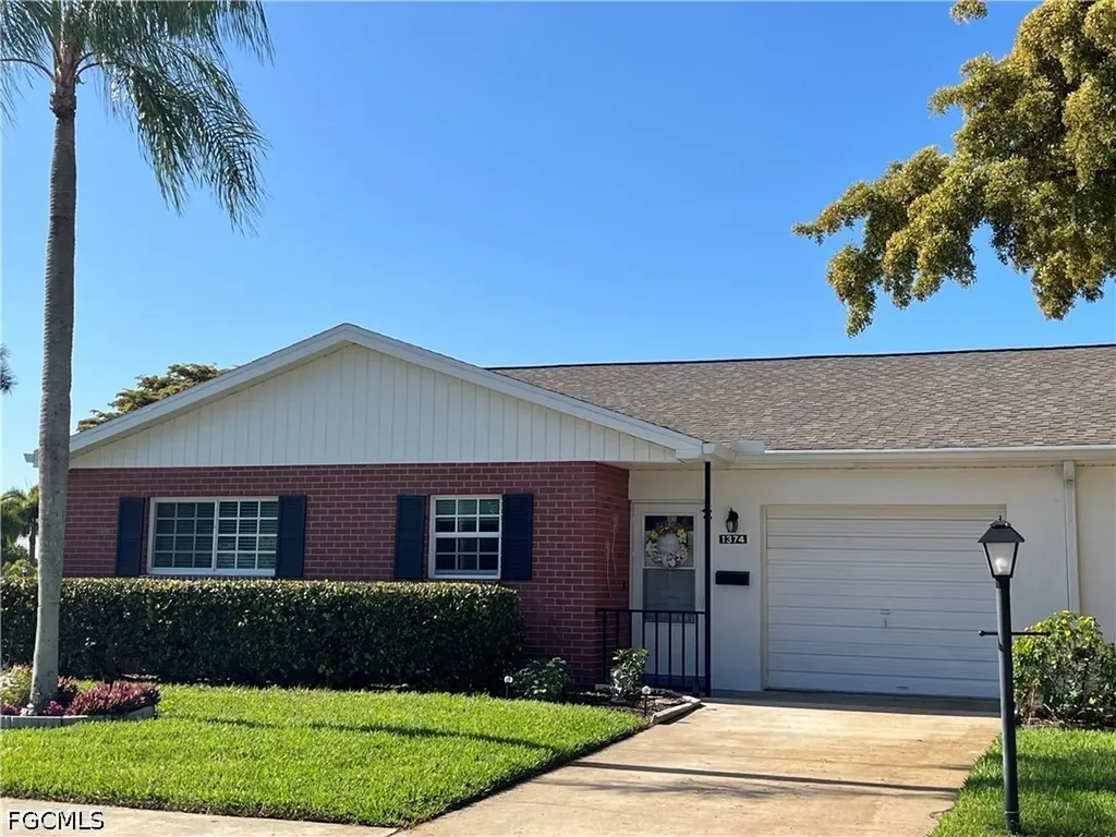 1374 Bunker Way Fort Myers FL 33919