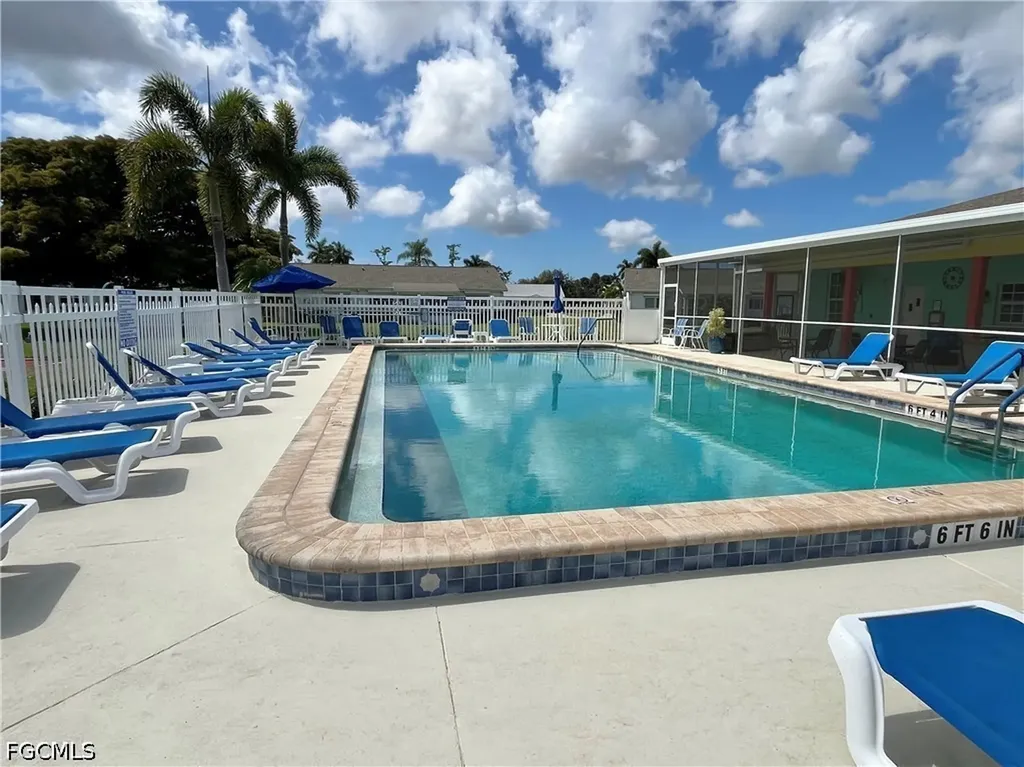 1374 Bunker Way Fort Myers FL 33919