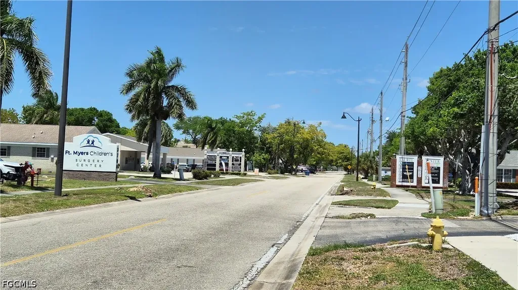 3722 Central Avenue Fort Myers FL 33901