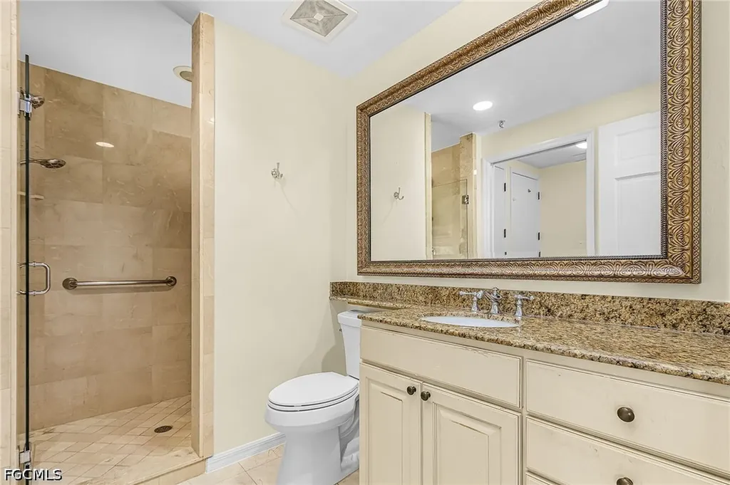 221 9th Street S Naples FL 34102