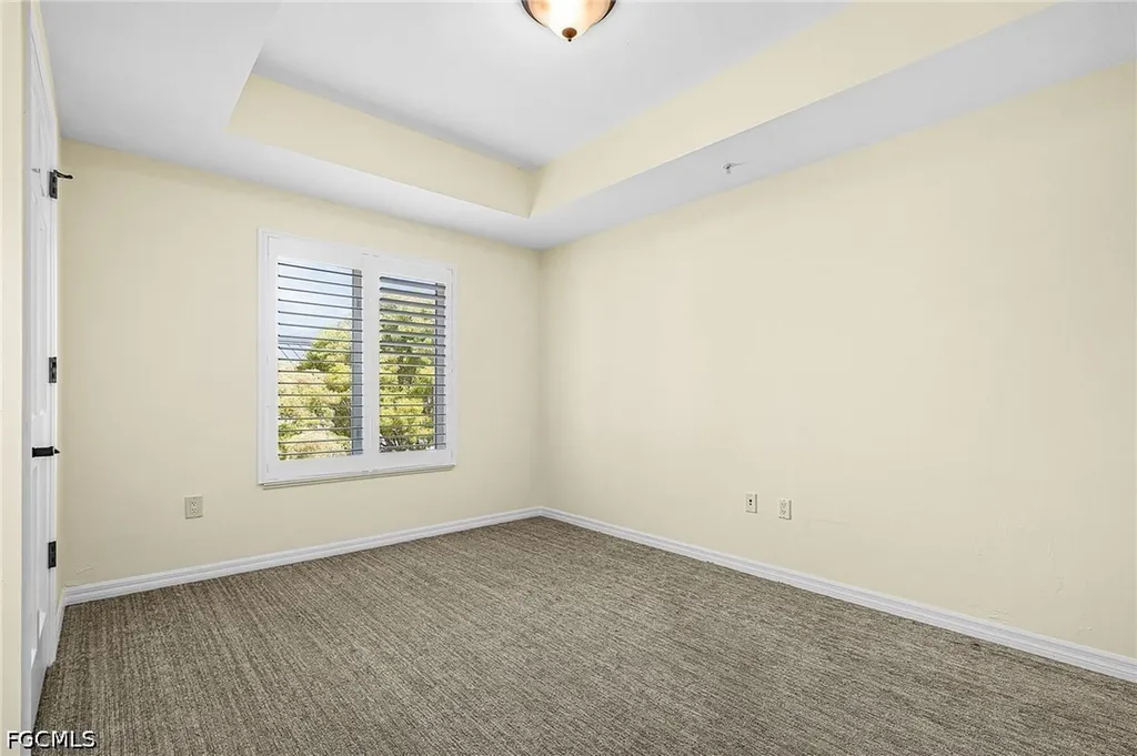 221 9th Street S Naples FL 34102