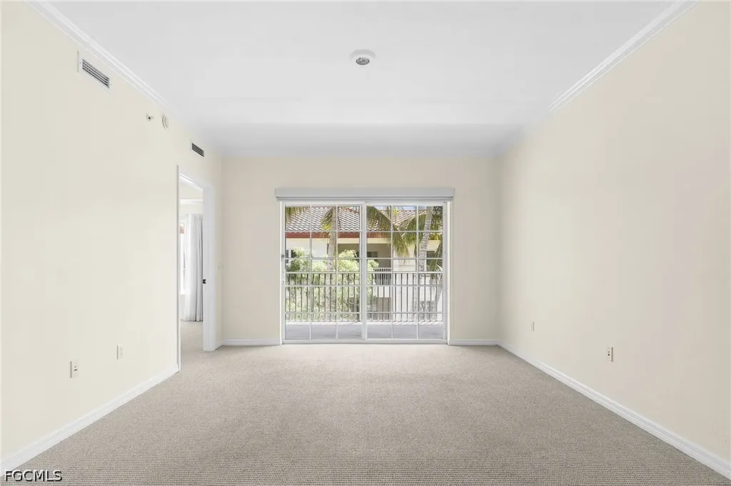 221 9th Street S Naples FL 34102