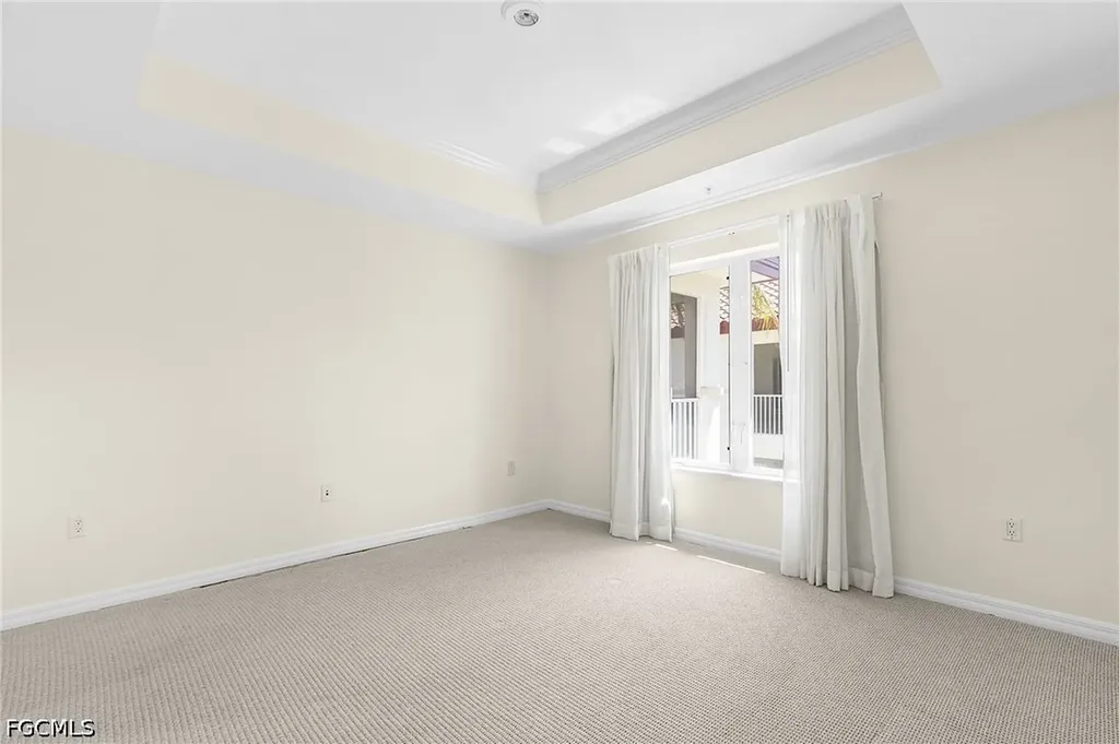 221 9th Street S Naples FL 34102