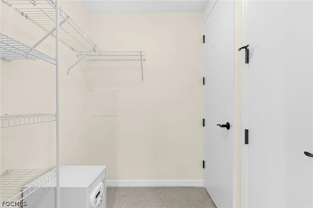 221 9th Street S Naples FL 34102