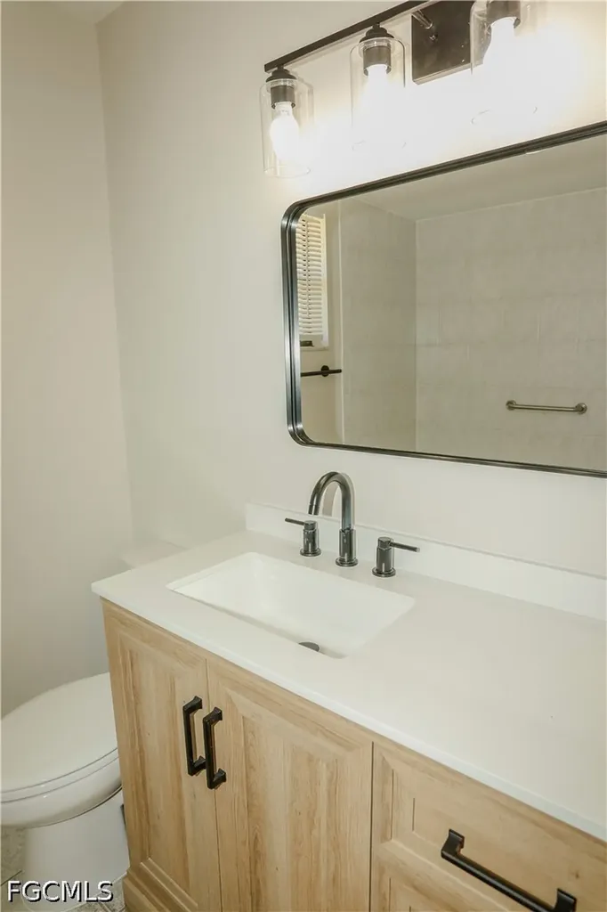 3307 SE 15th Place Cape Coral FL 33904
