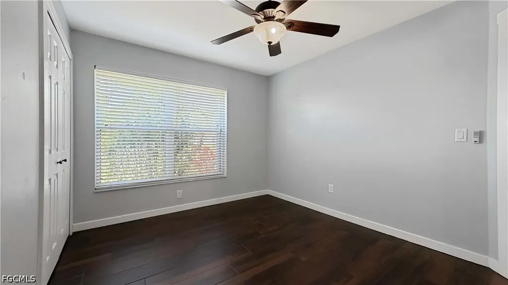 27 NE 20th Place Cape Coral FL 33909