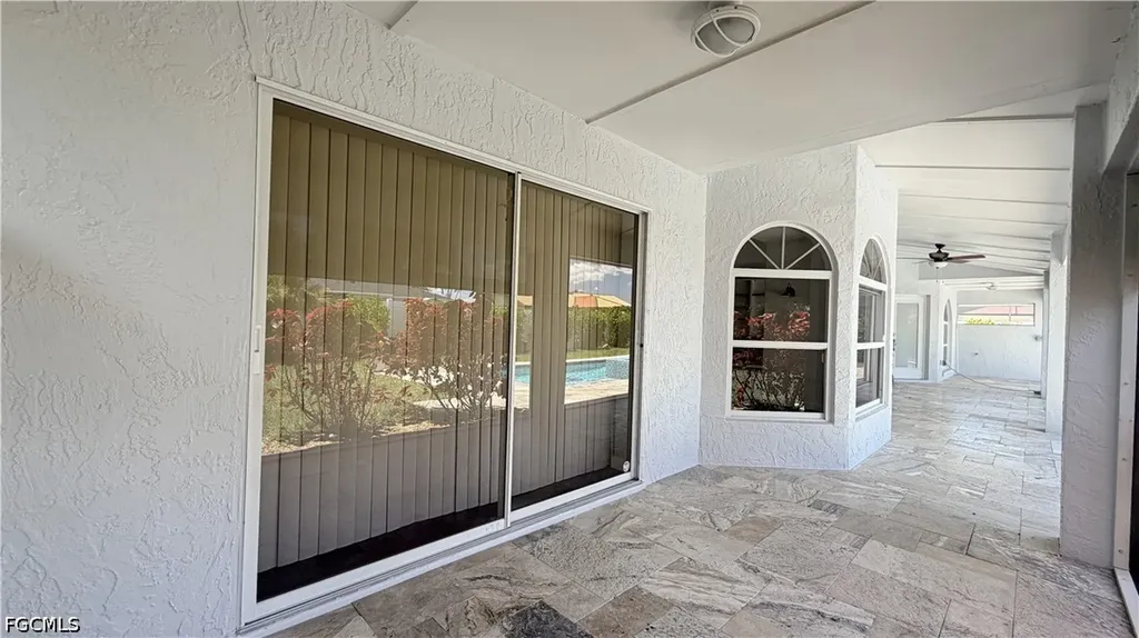 27 NE 20th Place Cape Coral FL 33909