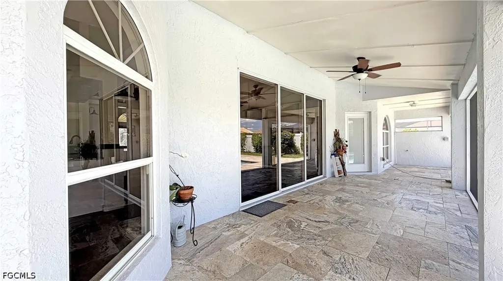 27 NE 20th Place Cape Coral FL 33909