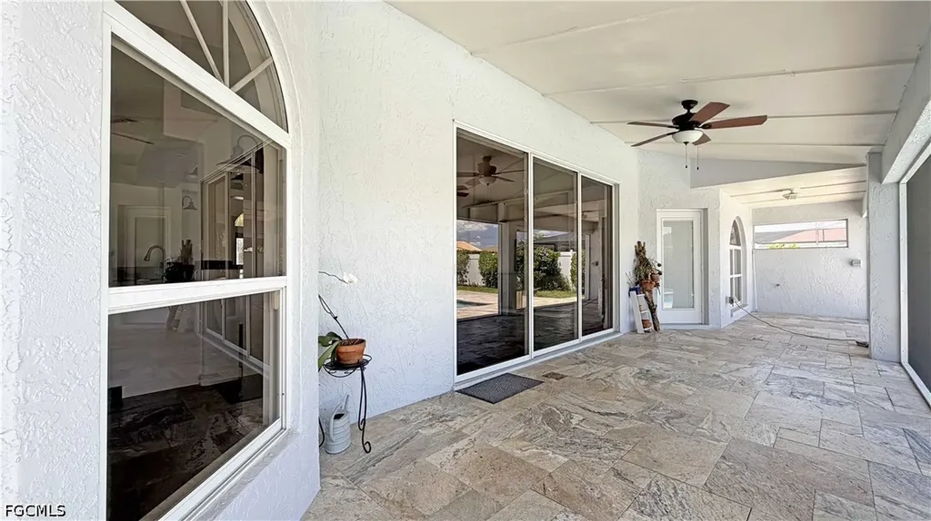 27 NE 20th Place Cape Coral FL 33909