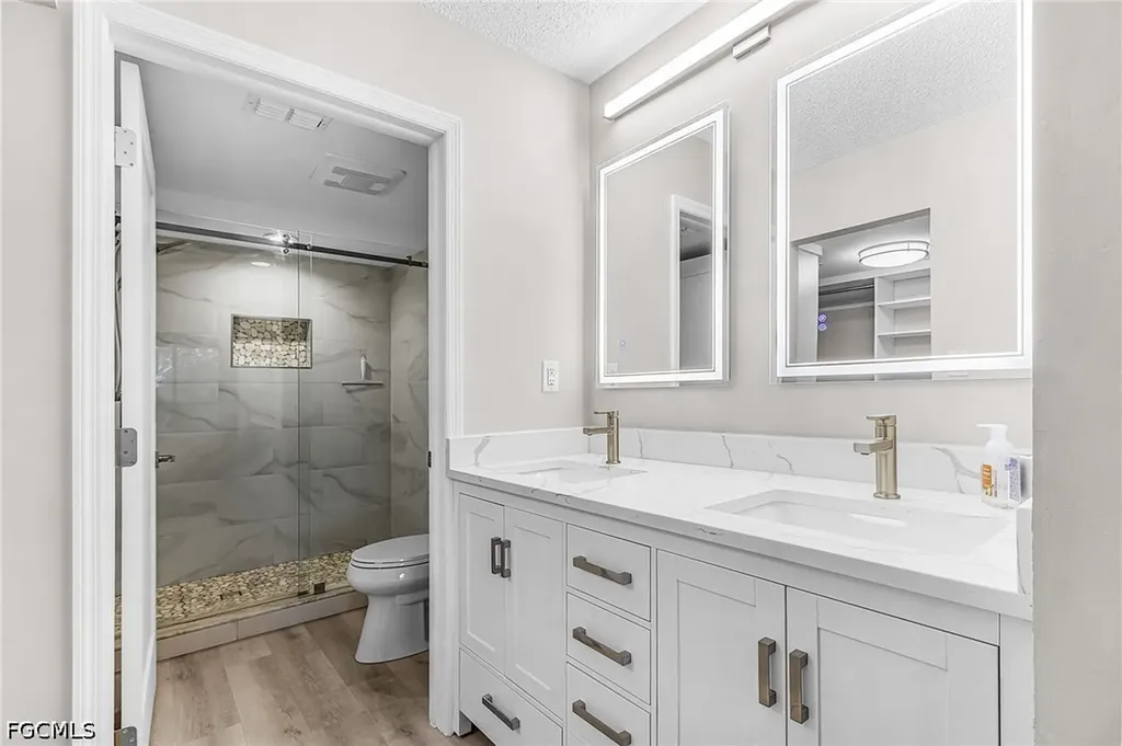 9901 Sunset Cove Lane Fort Myers FL 33919