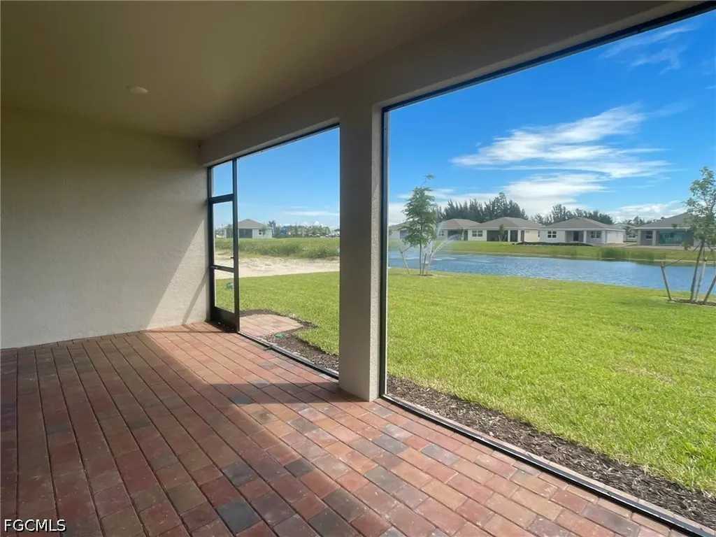 417 Coral Reef Place Cape Coral FL 33993
