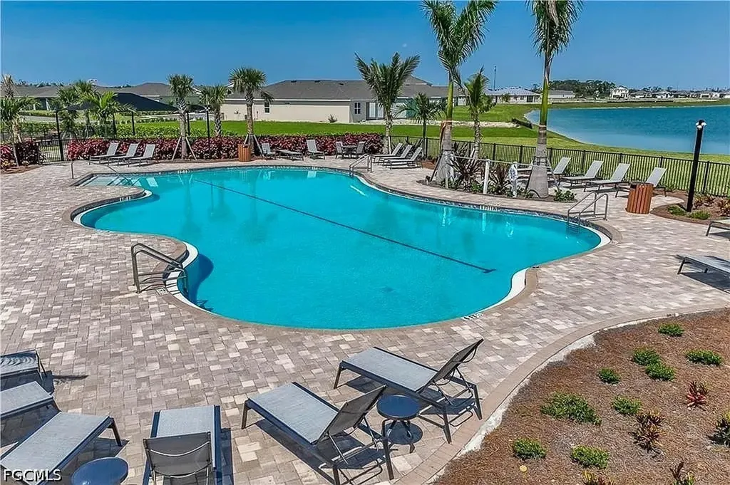 417 Coral Reef Place Cape Coral FL 33993