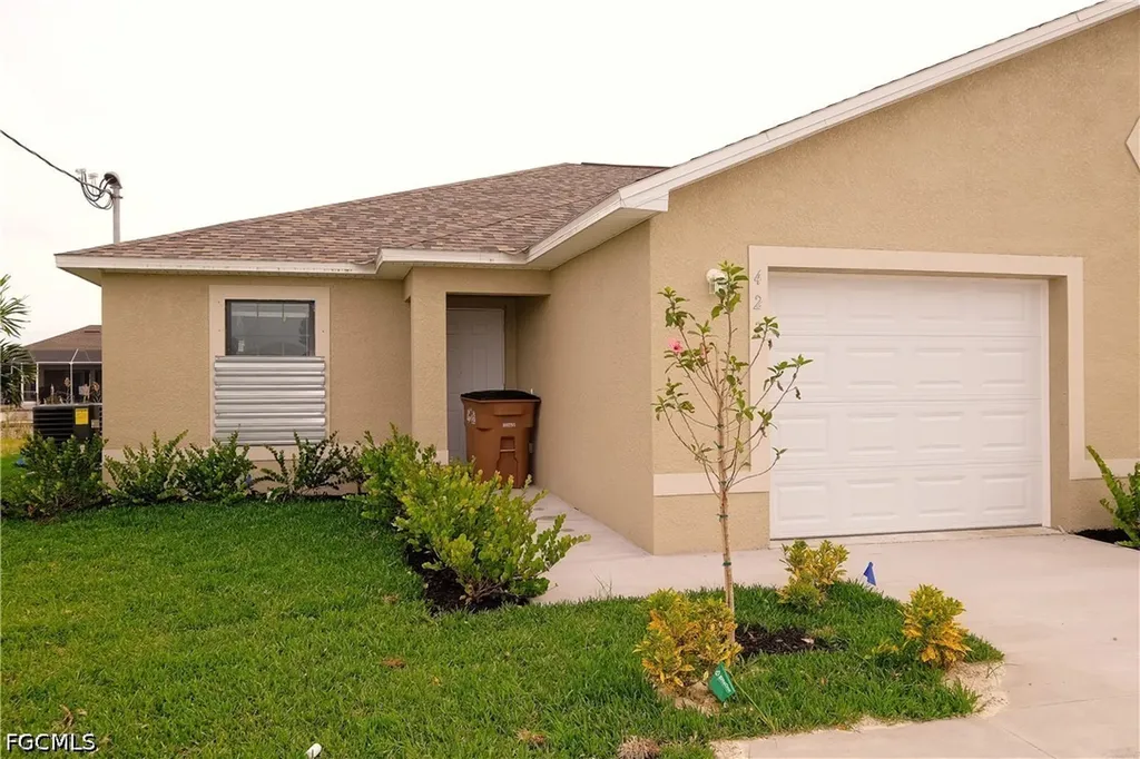 615 SE 6th Terrace Cape Coral FL 33990