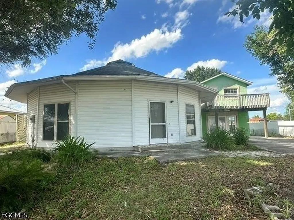 3007 W Briarwood Circle Labelle FL 33935