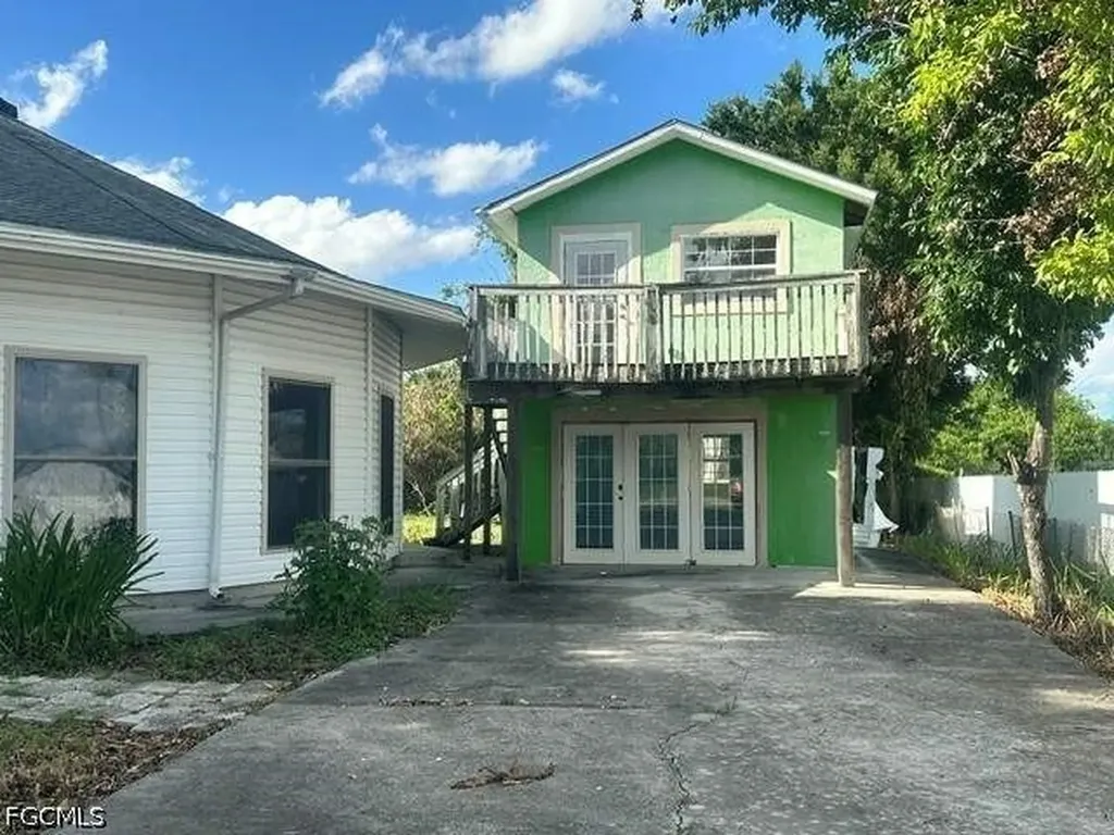 3007 W Briarwood Circle Labelle FL 33935