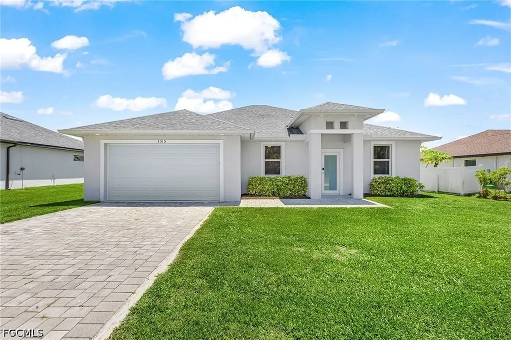 1015 SW 15th Place Cape Coral FL 33991