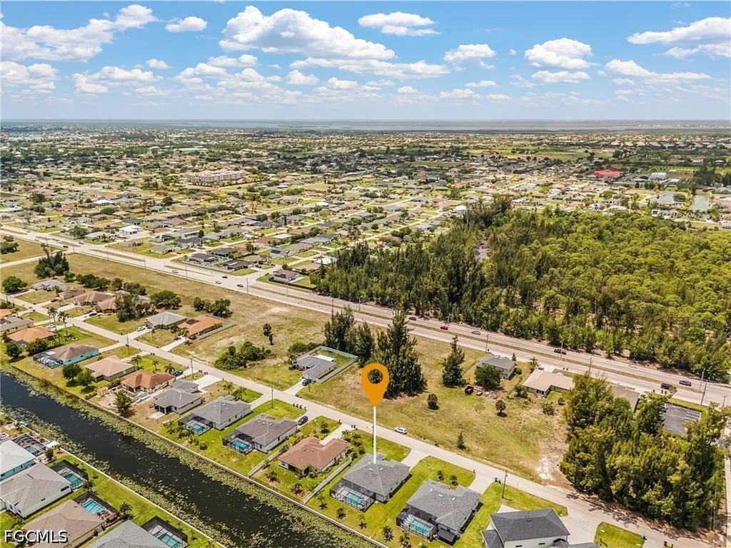 1015 SW 15th Place Cape Coral FL 33991