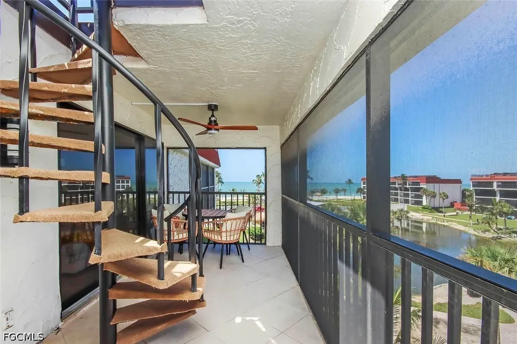 Sanibel FL, 2445 W Gulf Drive, Unit D41