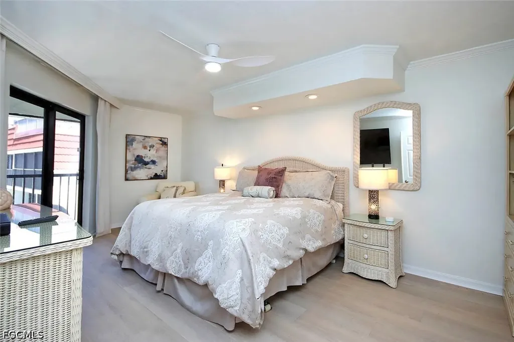 2445 W Gulf Drive Sanibel FL 33957