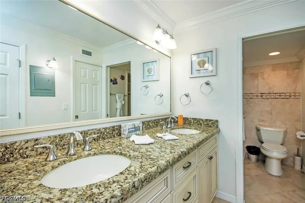 2445 W Gulf Drive Sanibel FL 33957