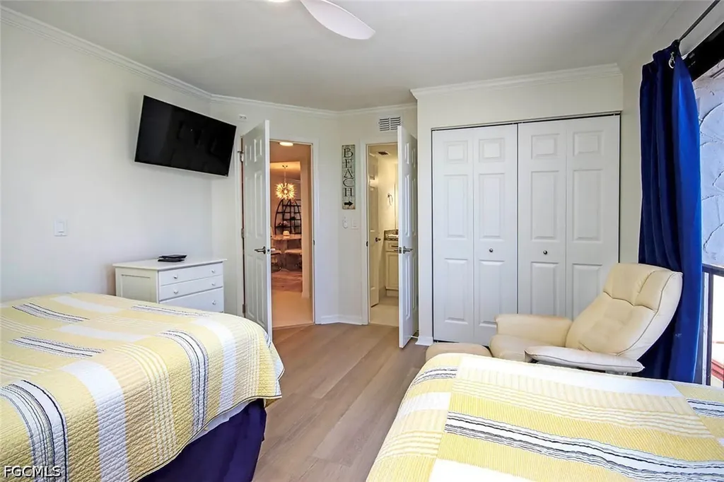 2445 W Gulf Drive Sanibel FL 33957