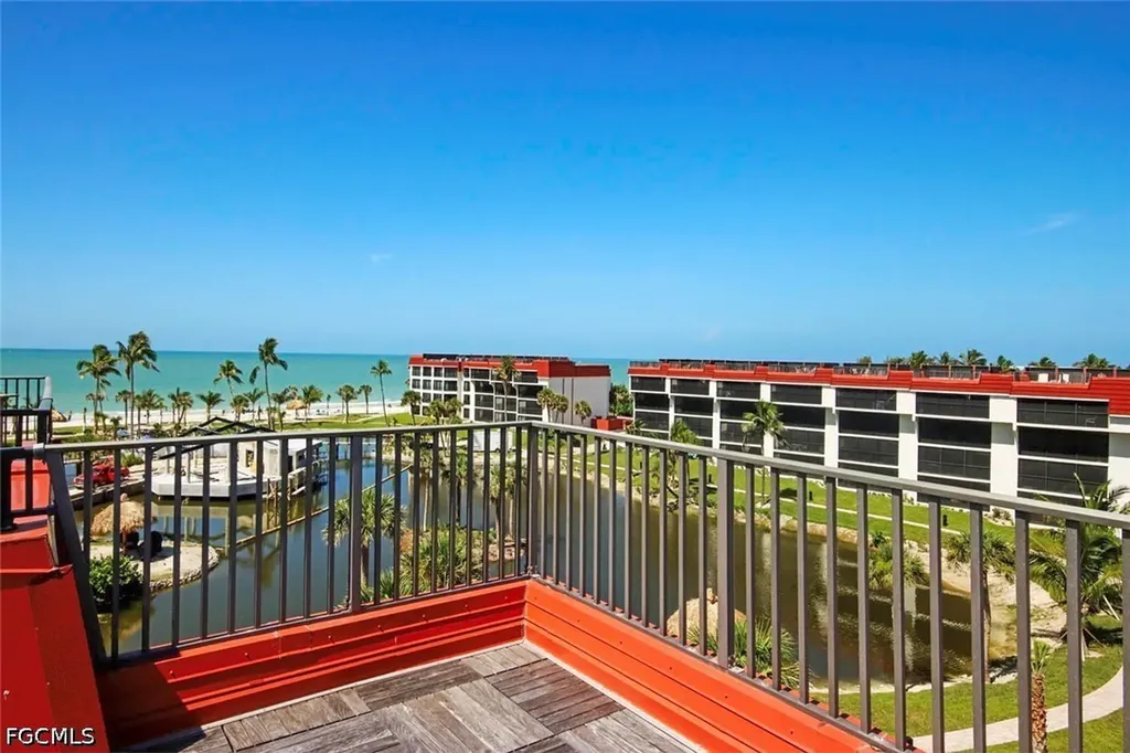 2445 W Gulf Drive Sanibel FL 33957