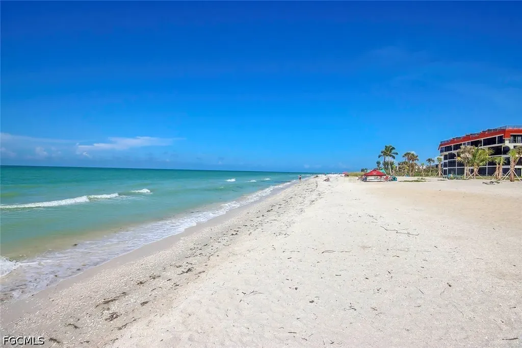 2445 W Gulf Drive Sanibel FL 33957