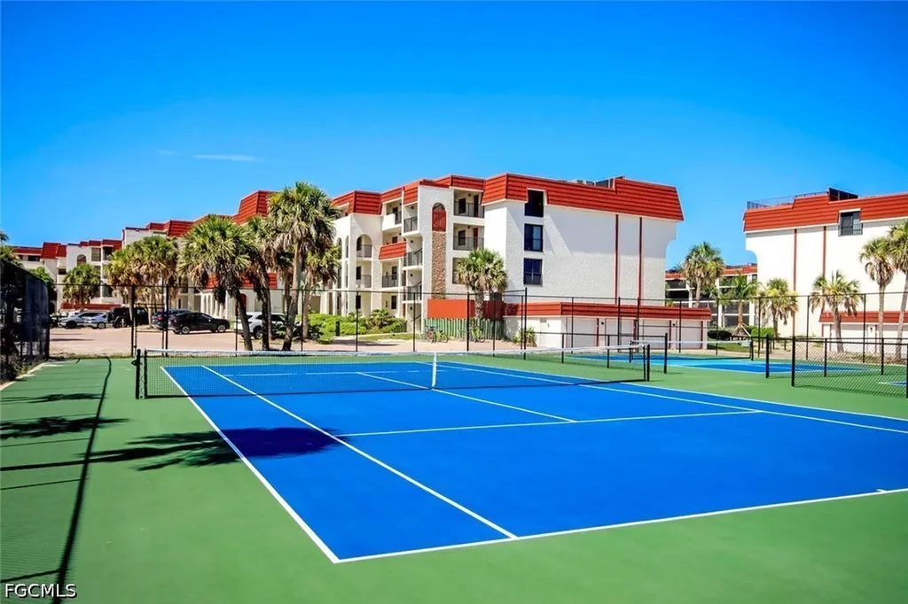2445 W Gulf Drive Sanibel FL 33957