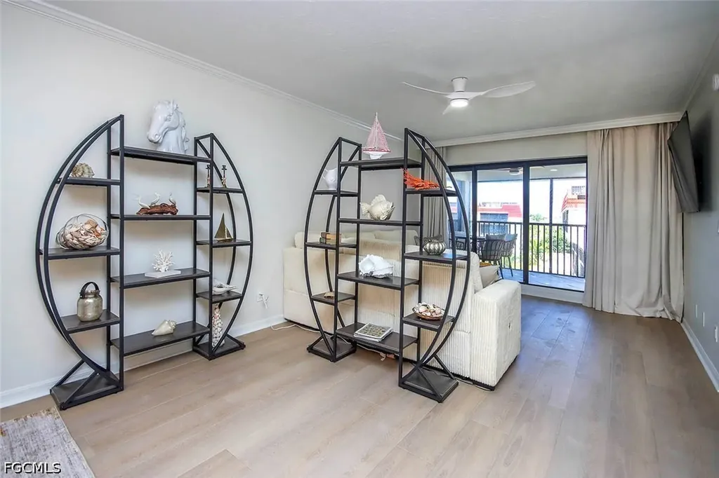 2445 W Gulf Drive Sanibel FL 33957
