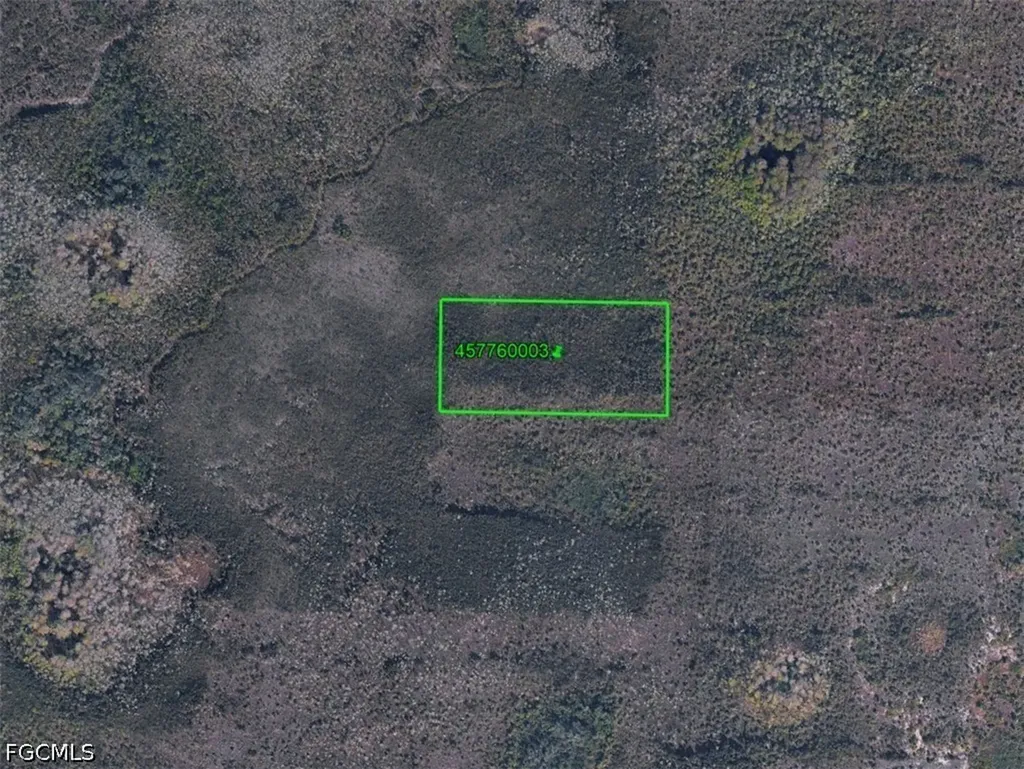 003 North Belle Meade Naples FL 34117