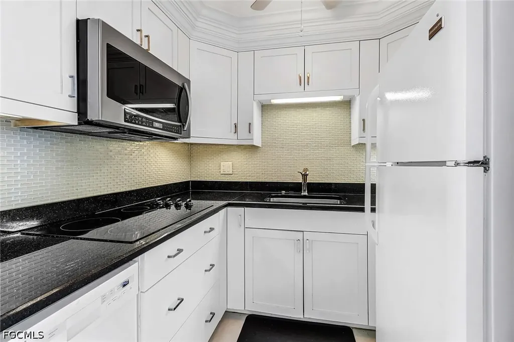 140 Seaview Court Marco Island FL 34145