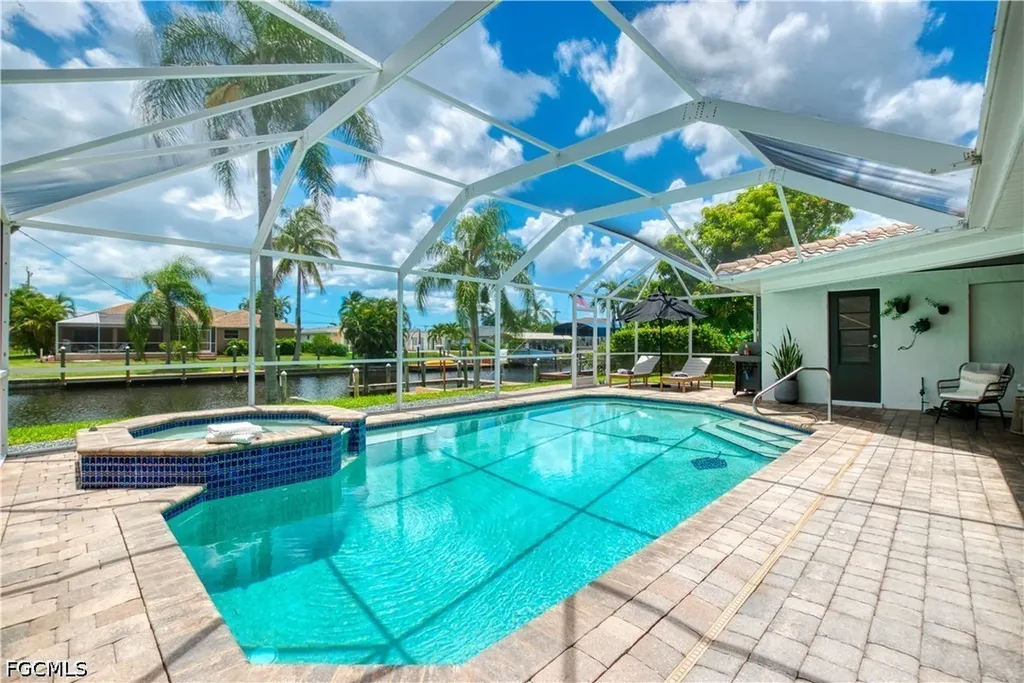 154 SW 52nd Street Cape Coral FL 33914