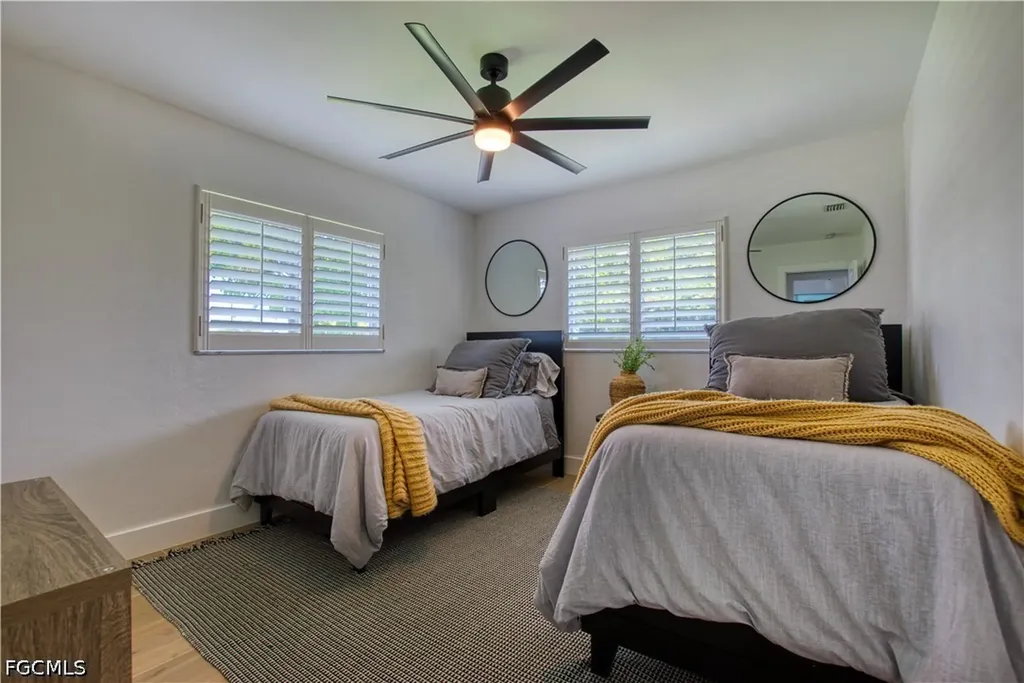 154 SW 52nd Street Cape Coral FL 33914