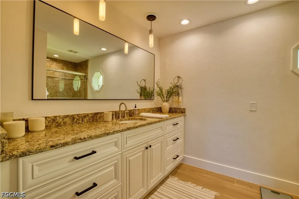 154 SW 52nd Street Cape Coral FL 33914