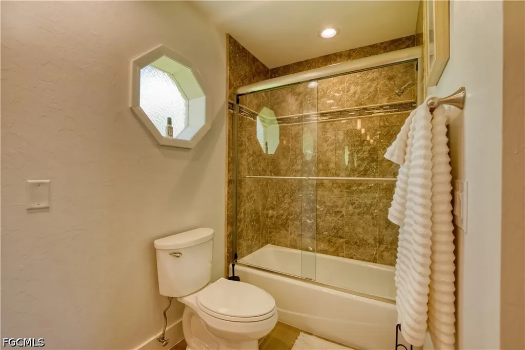 154 SW 52nd Street Cape Coral FL 33914