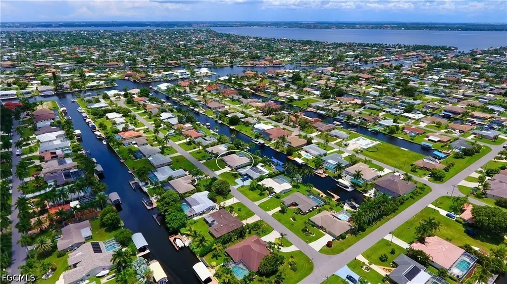154 SW 52nd Street Cape Coral FL 33914