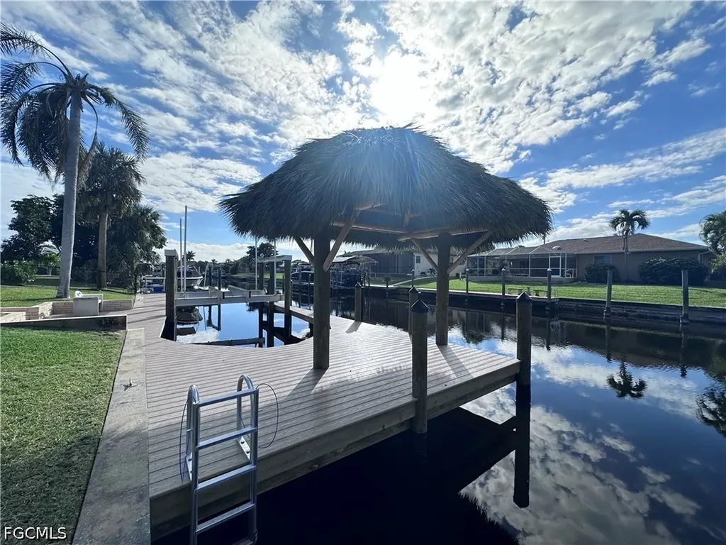 154 SW 52nd Street Cape Coral FL 33914