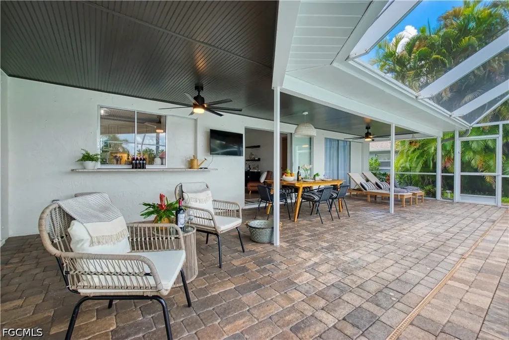 154 SW 52nd Street Cape Coral FL 33914