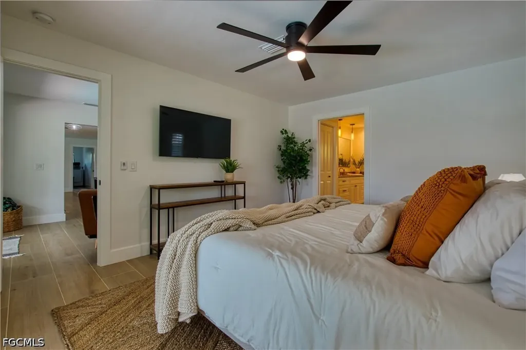 154 SW 52nd Street Cape Coral FL 33914