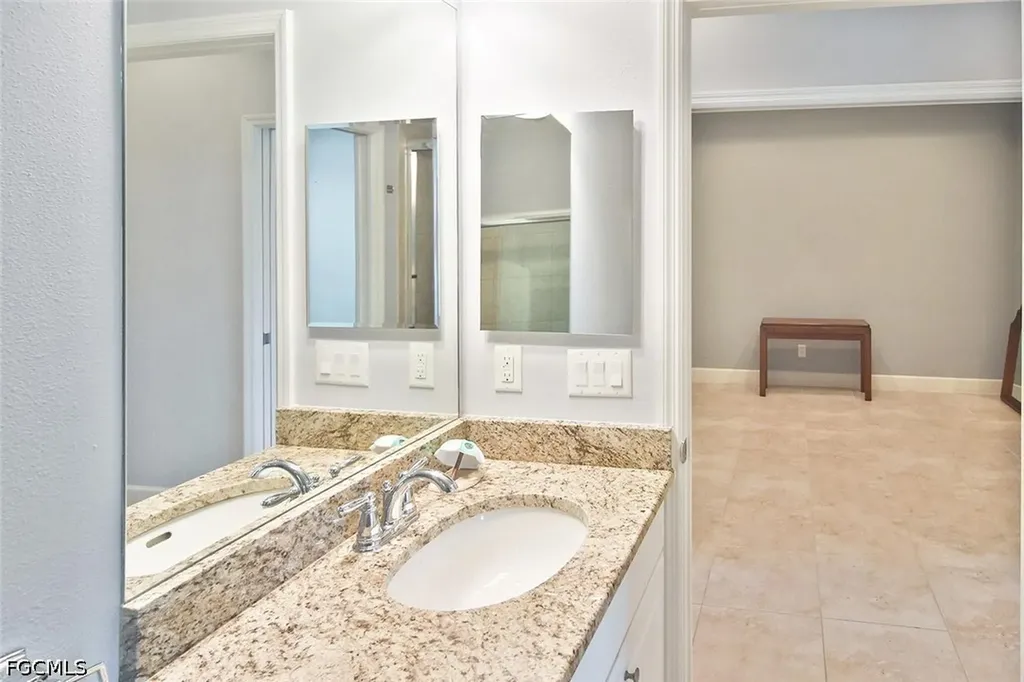 2606 Anguilla Drive Cape Coral FL 33991