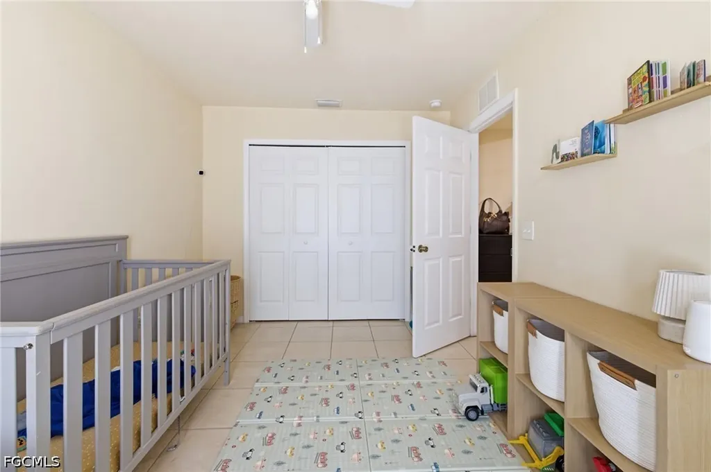 1018-1020 SE 24th Avenue Cape Coral FL 33990