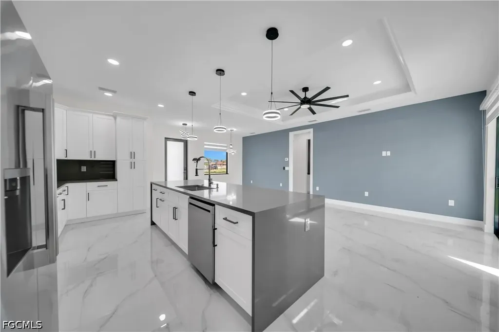 807 Nicholas Parkway W Cape Coral FL 33991