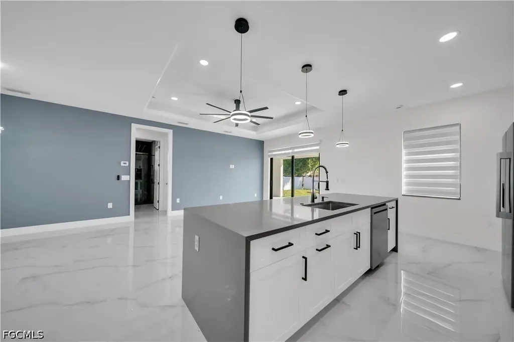 807 Nicholas Parkway W Cape Coral FL 33991