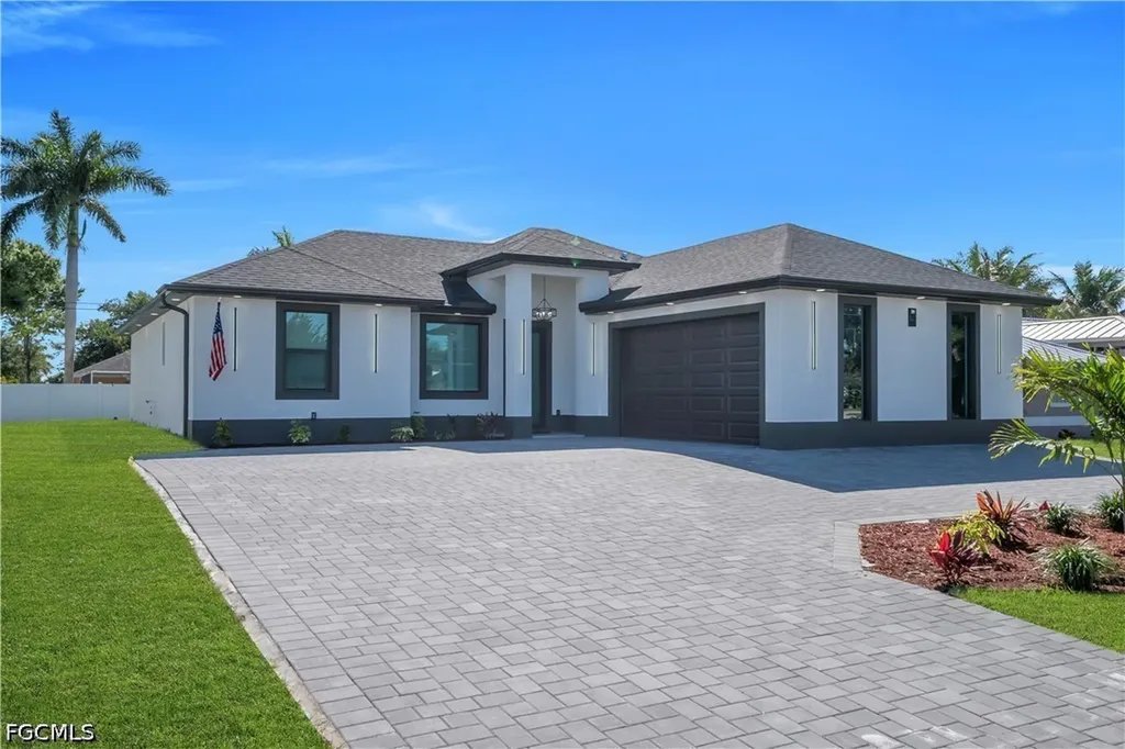 807 Nicholas Parkway W Cape Coral FL 33991